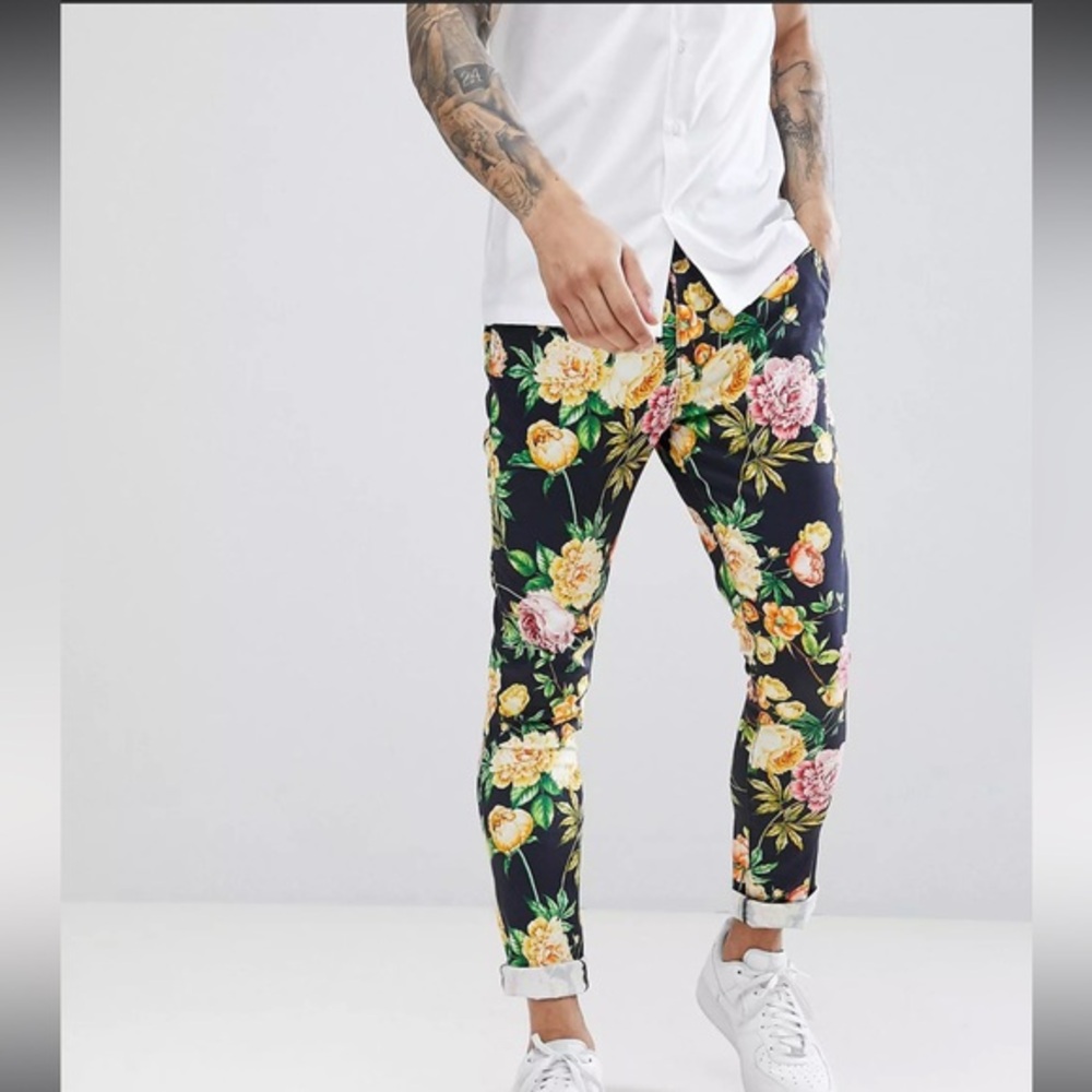 ASOS DESIGN Super Skinny Pants In Navy Floral Print size 33x30